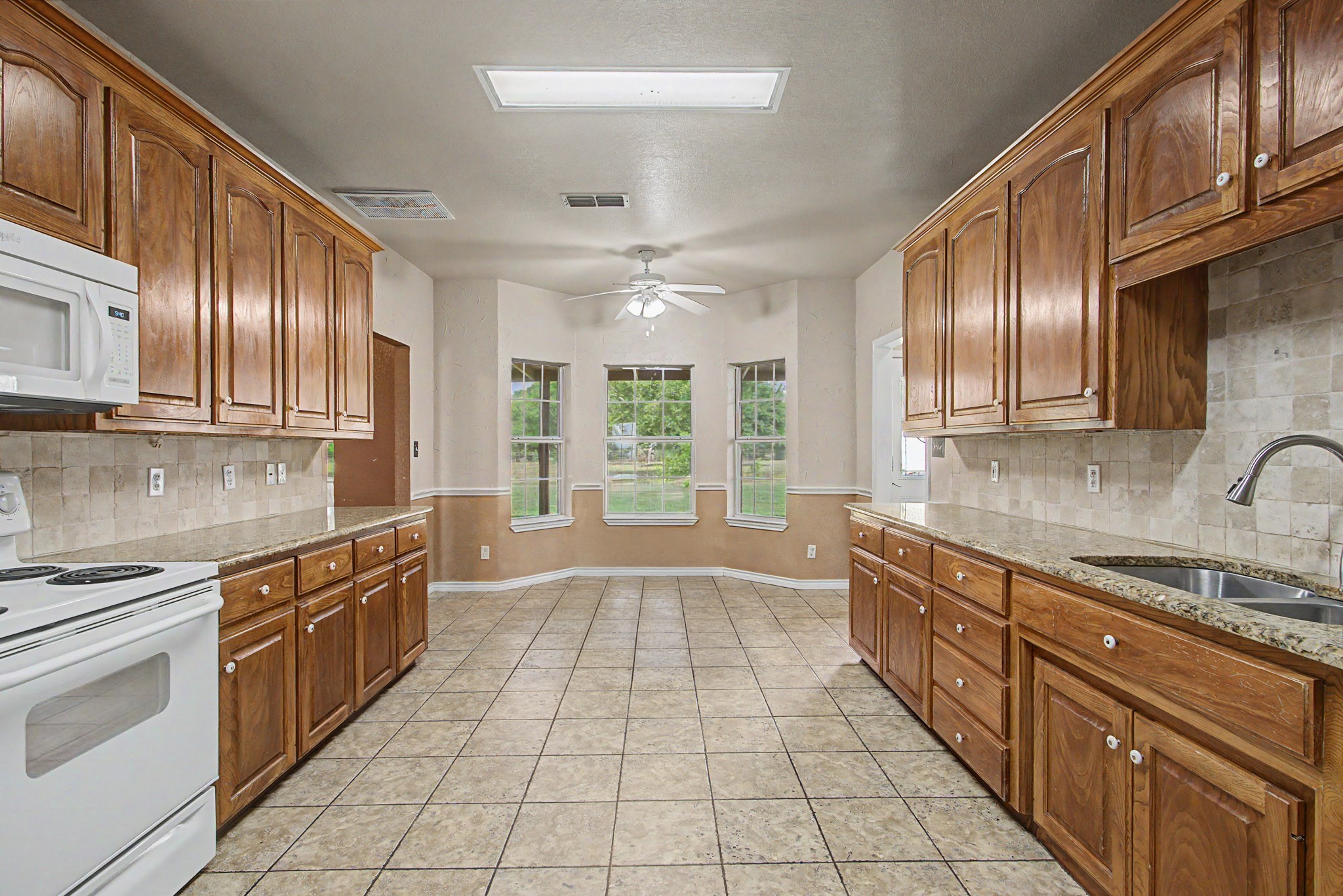 483 Christy Kay Lane Rhome TX 76078