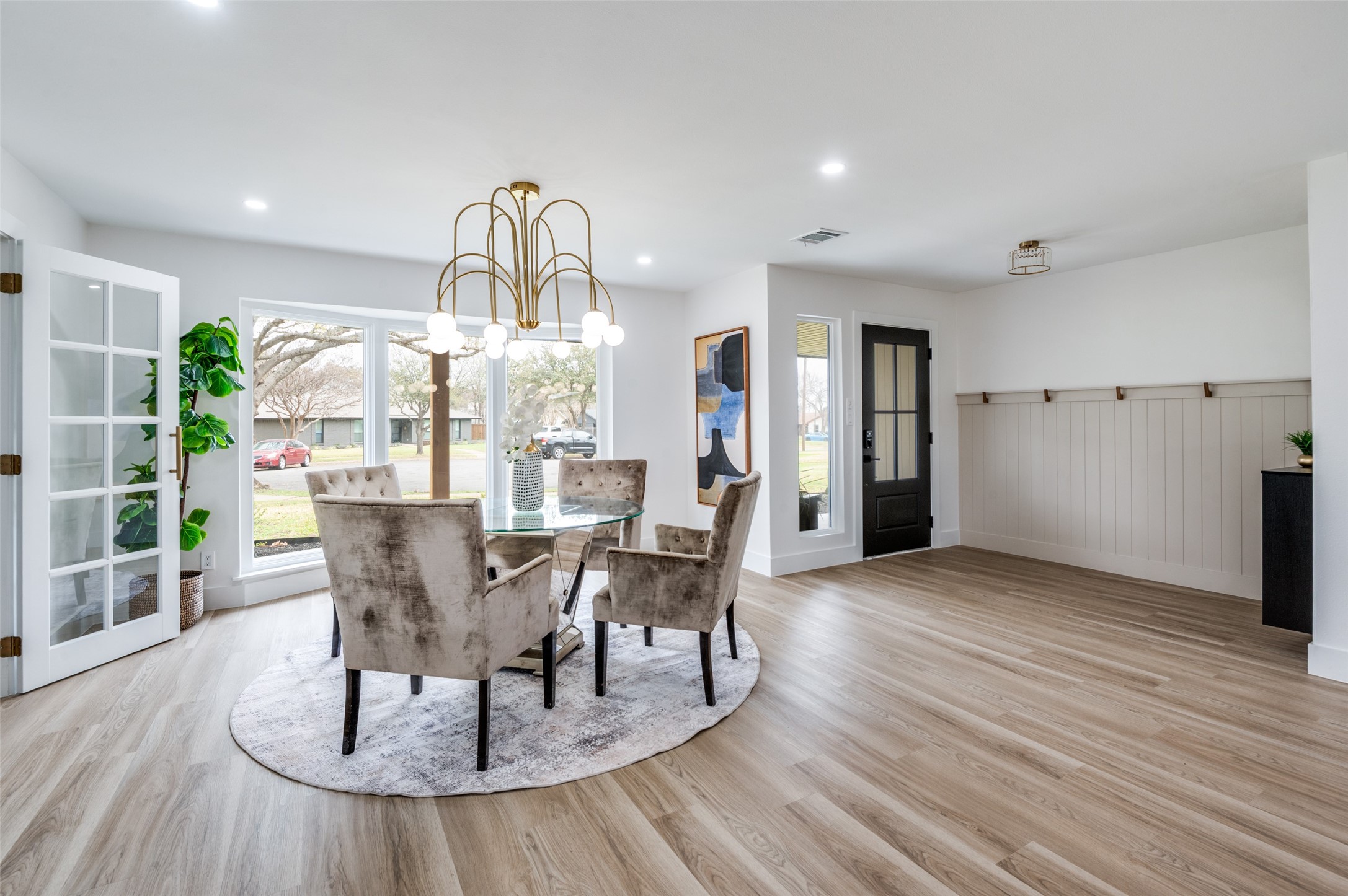 3883 Antigua Circle Dallas TX 75244