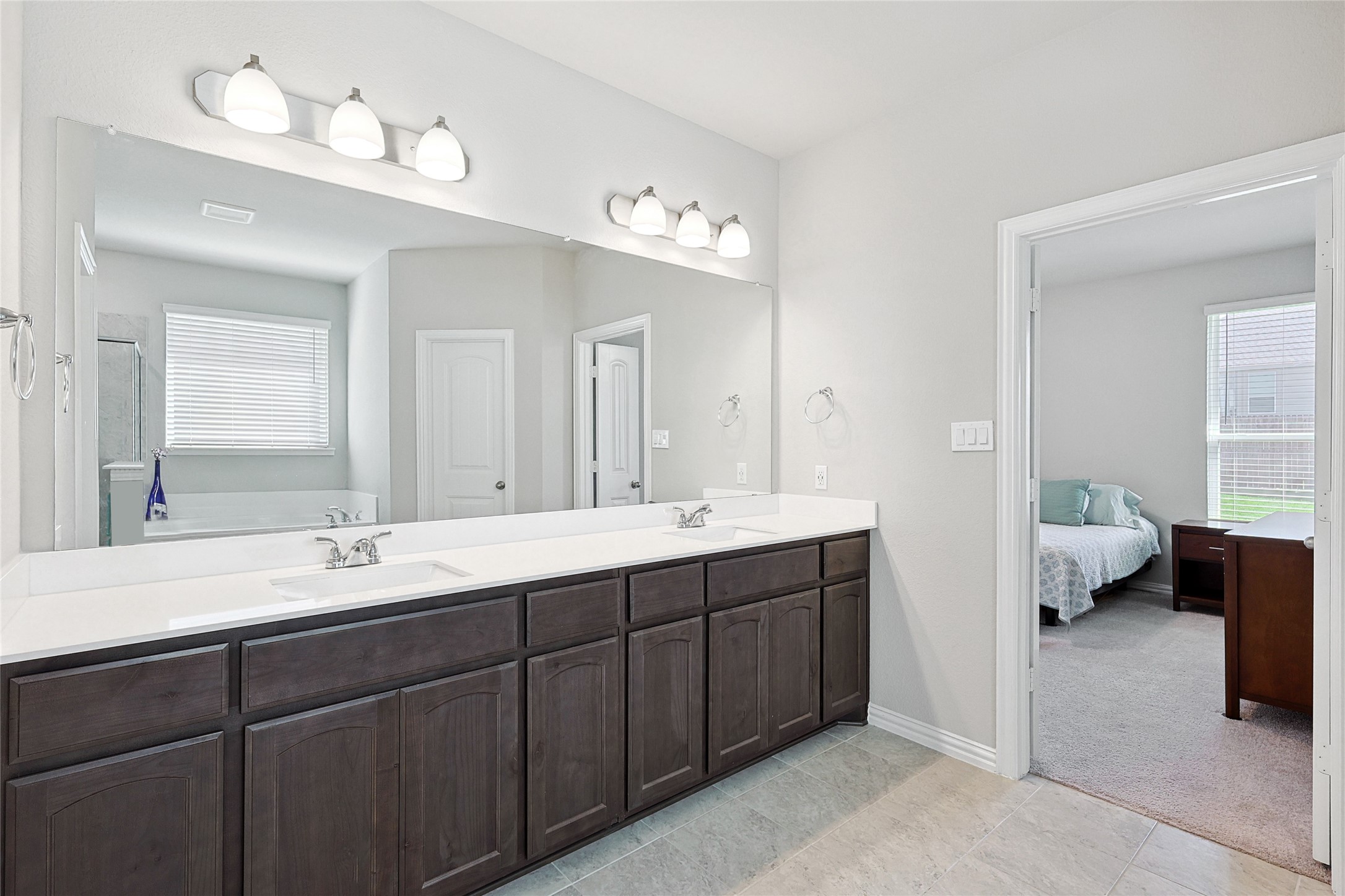 808 Feather Edge Springtown TX 76082