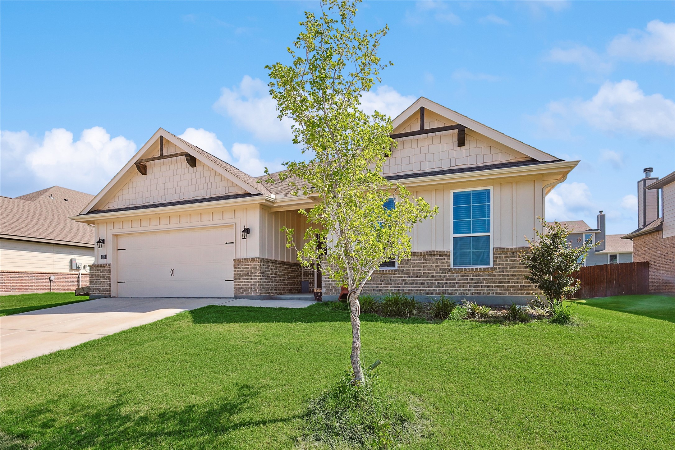 808 Feather Edge Springtown TX 76082