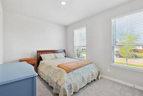 808 Feather Edge Springtown TX 76082