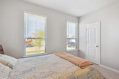 808 Feather Edge Springtown TX 76082
