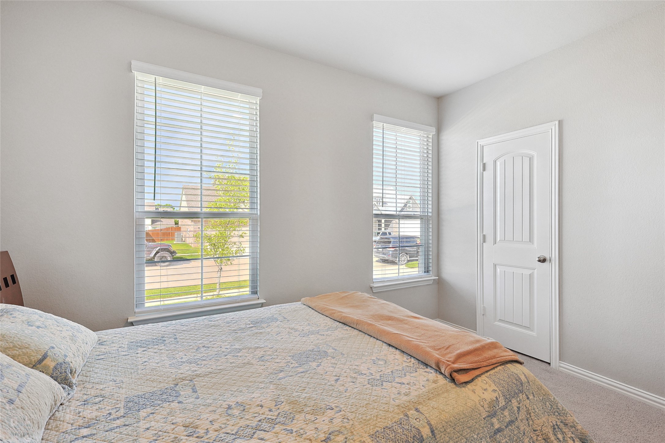 808 Feather Edge Springtown TX 76082