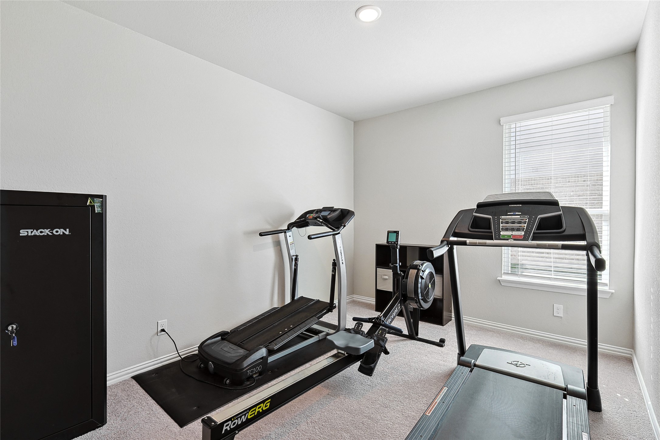 808 Feather Edge Springtown TX 76082