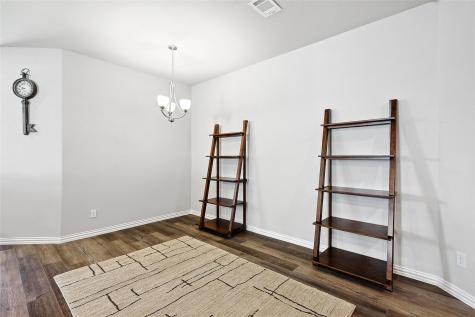 808 Feather Edge Springtown TX 76082