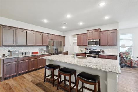808 Feather Edge Springtown TX 76082