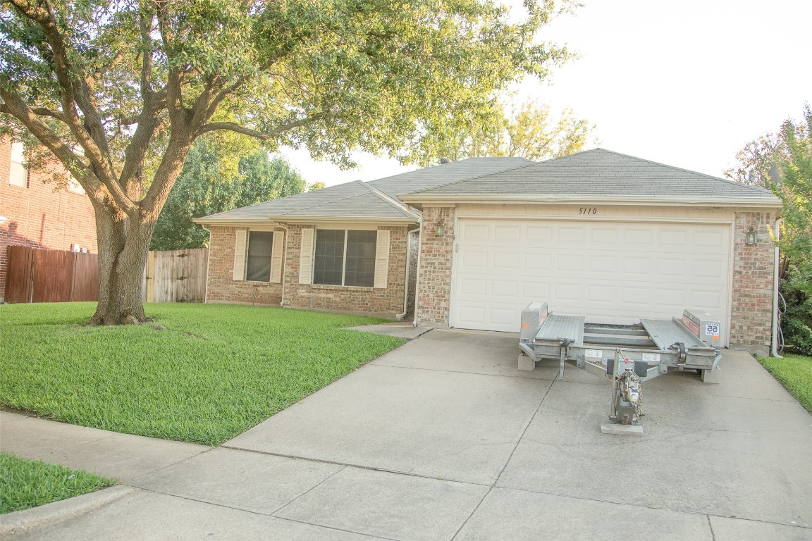 5110 Eastcreek Drive Arlington TX 76018