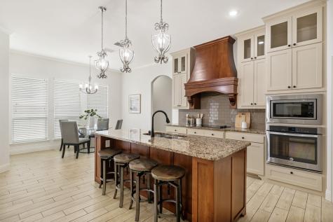 10909 Chriswood Drive Crowley TX 76036