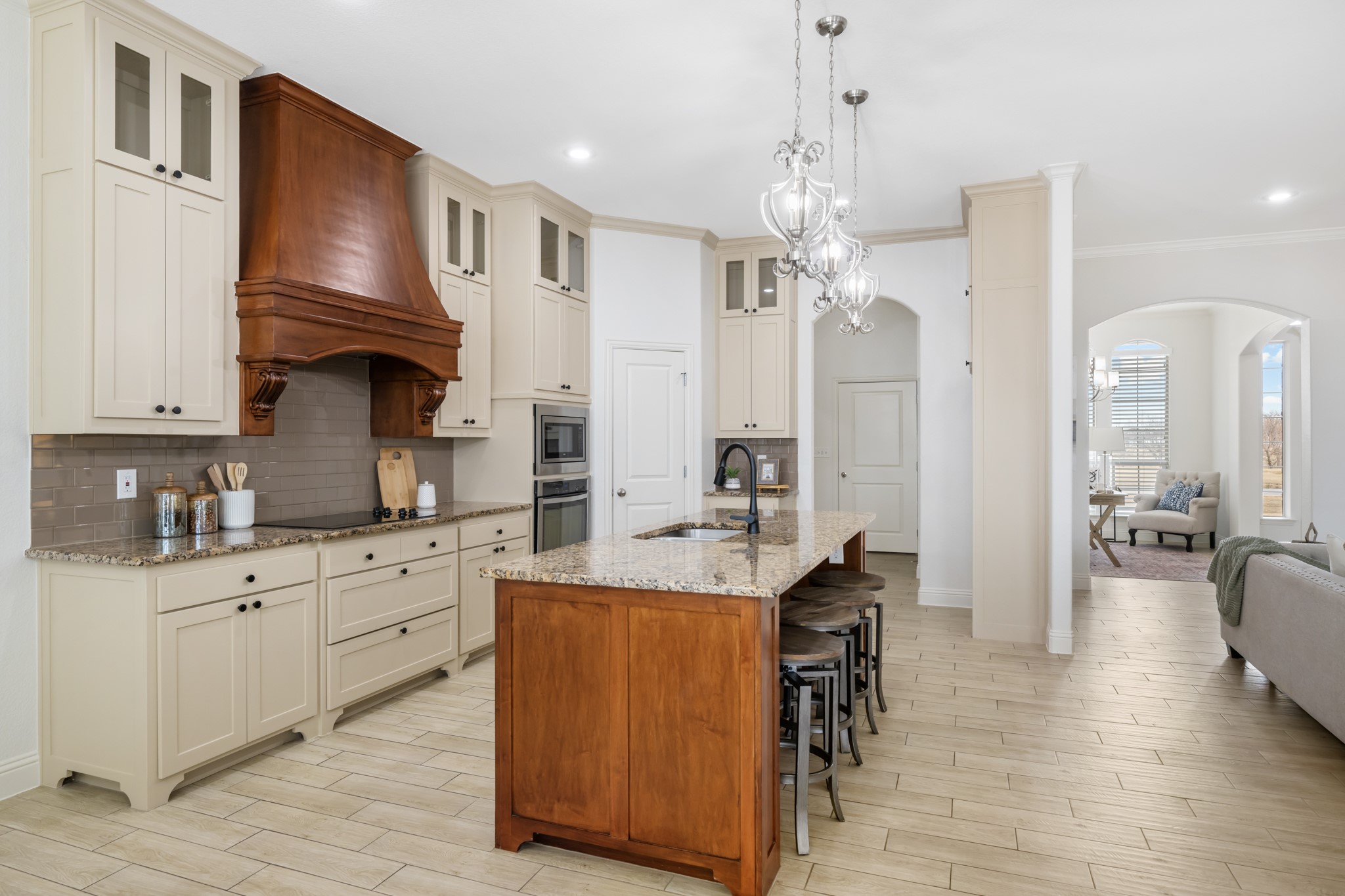 10909 Chriswood Drive Crowley TX 76036