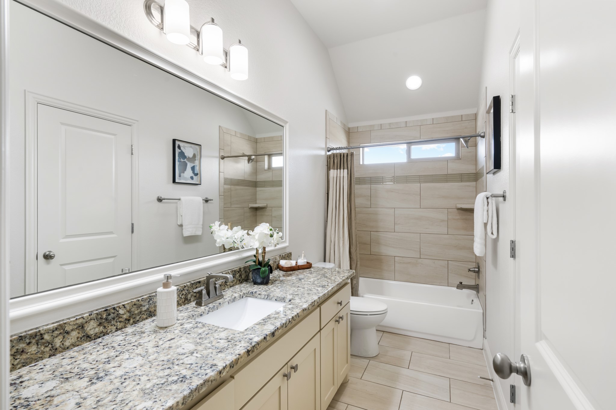 10909 Chriswood Drive Crowley TX 76036