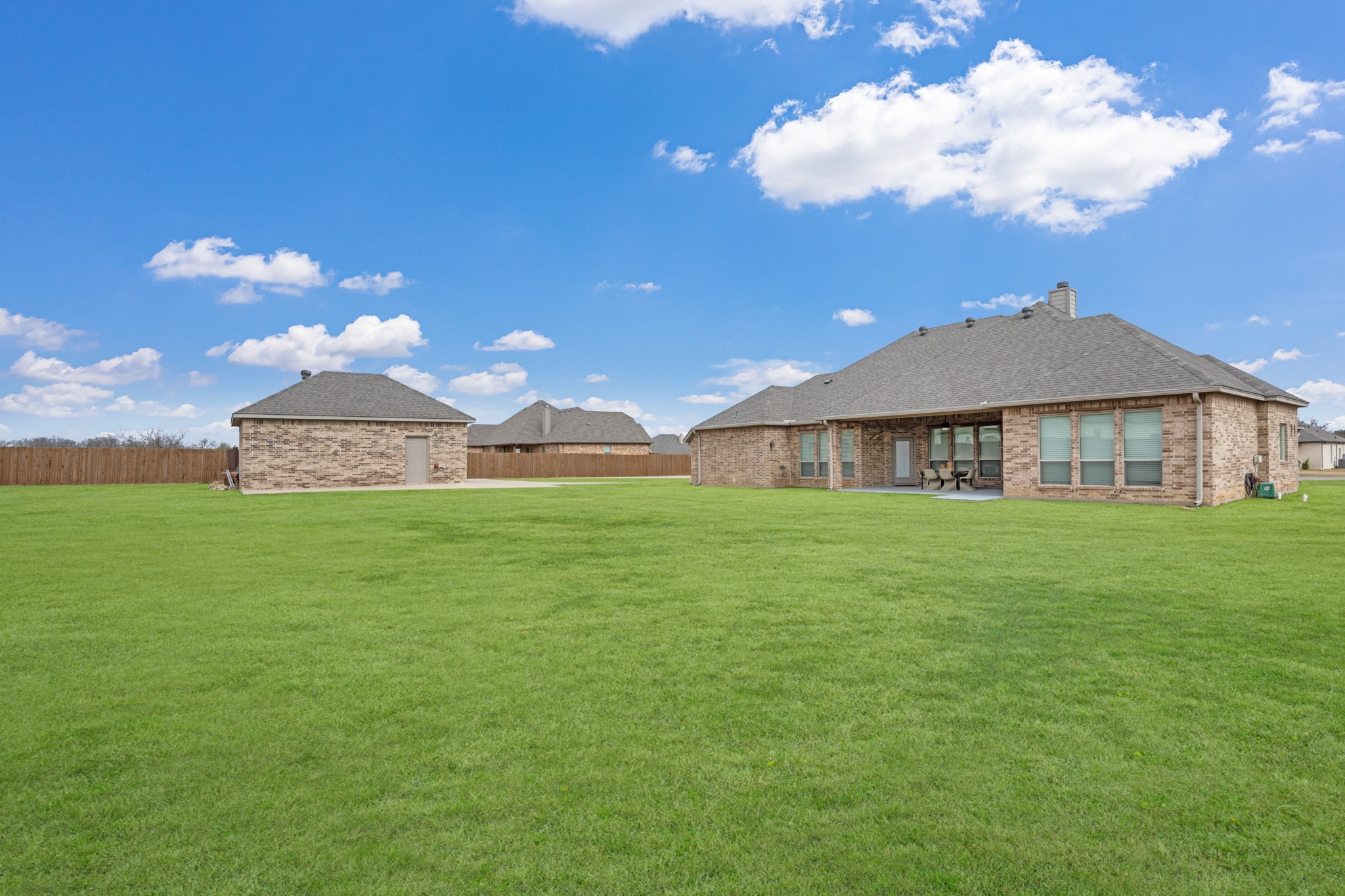 10909 Chriswood Drive Crowley TX 76036