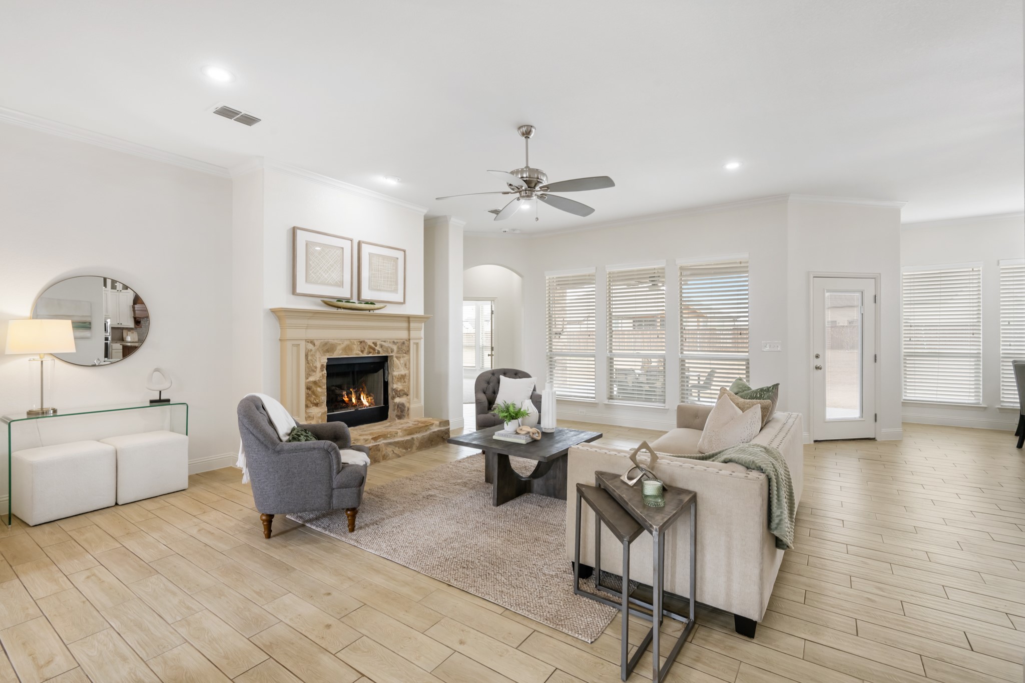 10909 Chriswood Drive Crowley TX 76036