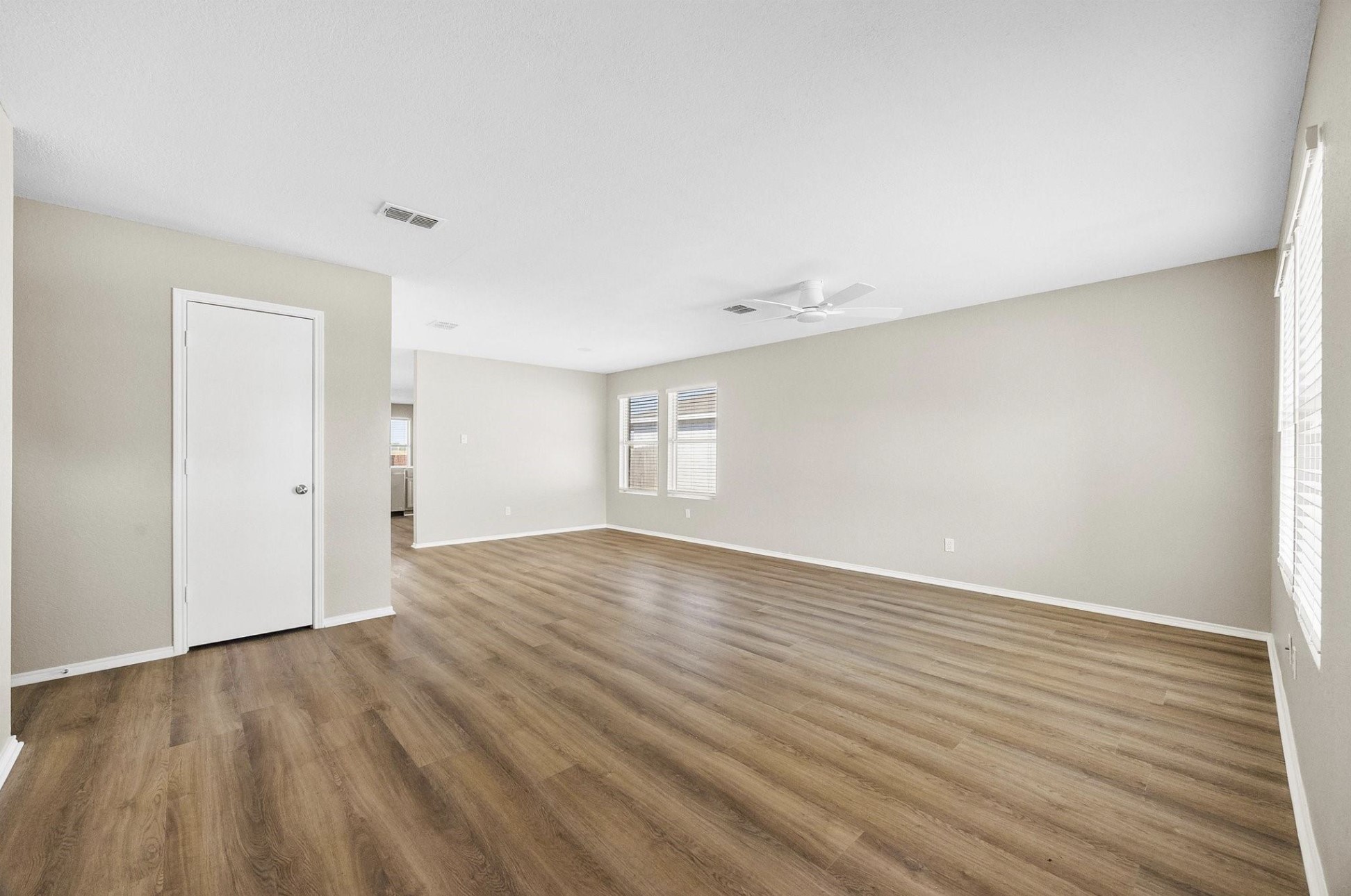 6023 Guilia Drive Grand Prairie TX 75052