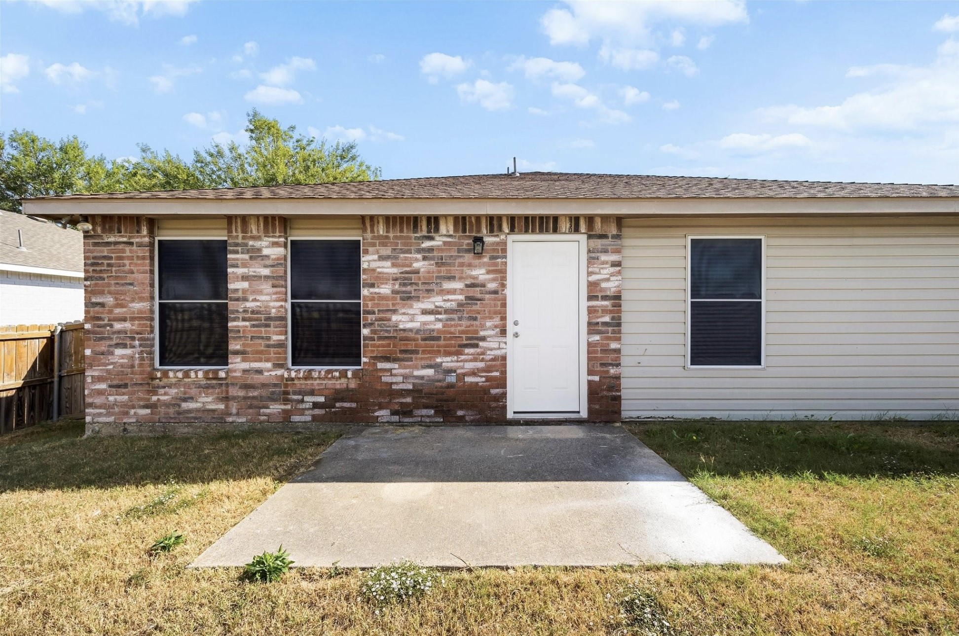 6023 Guilia Drive Grand Prairie TX 75052
