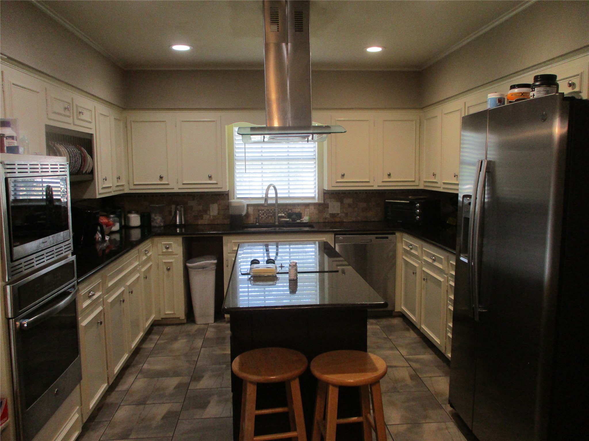 235 Industrial Point TX 75472