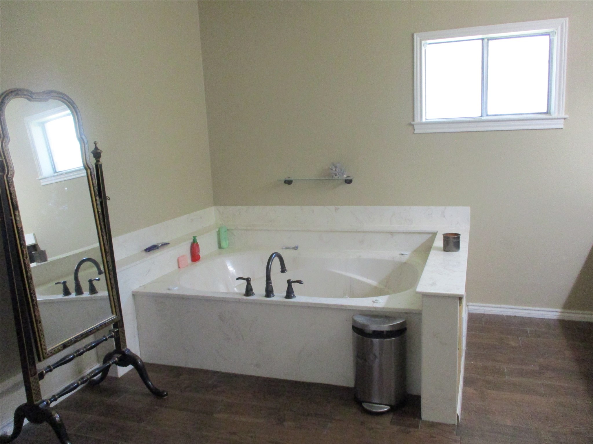 235 Industrial Point TX 75472