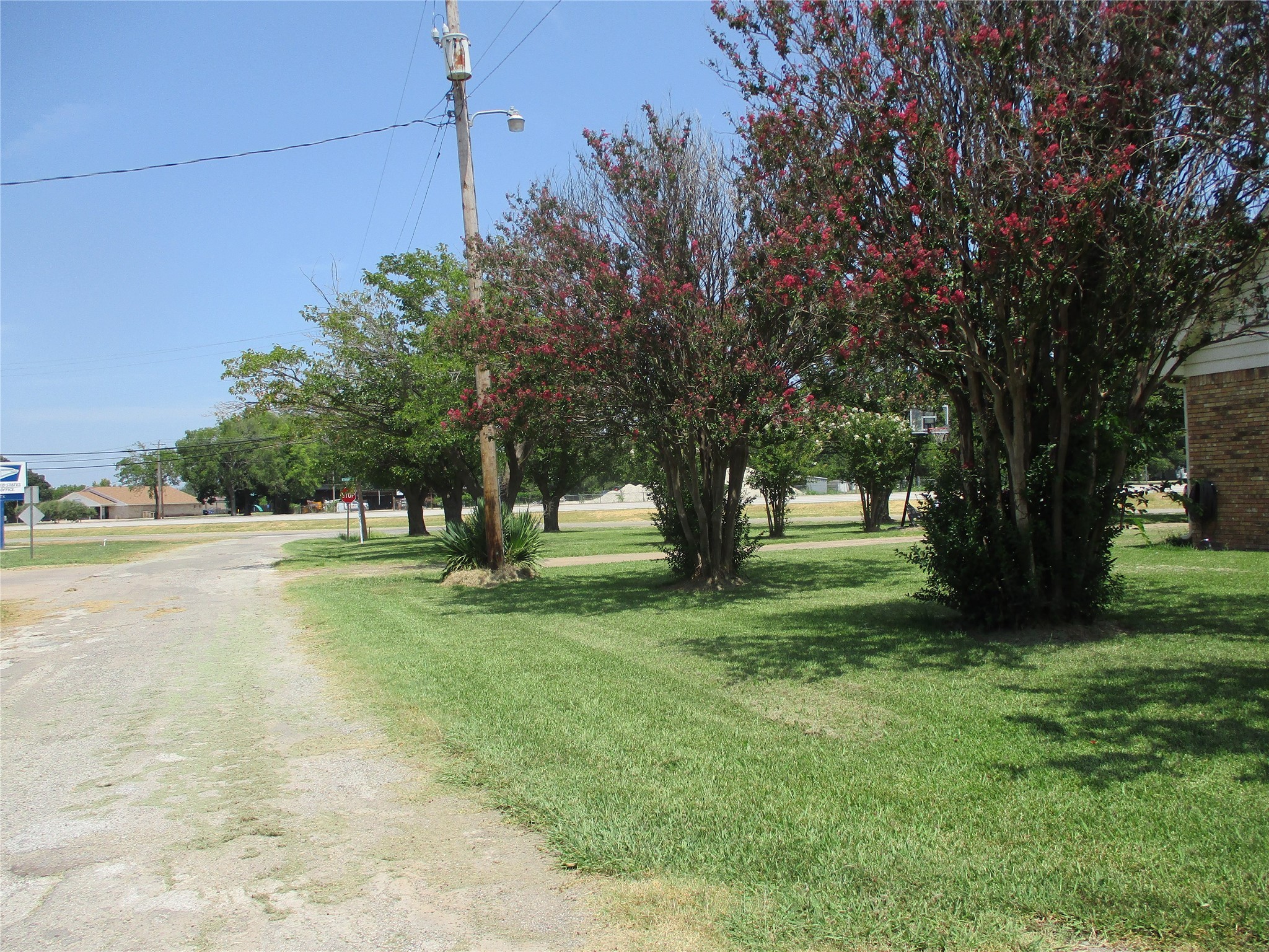 235 Industrial Point TX 75472