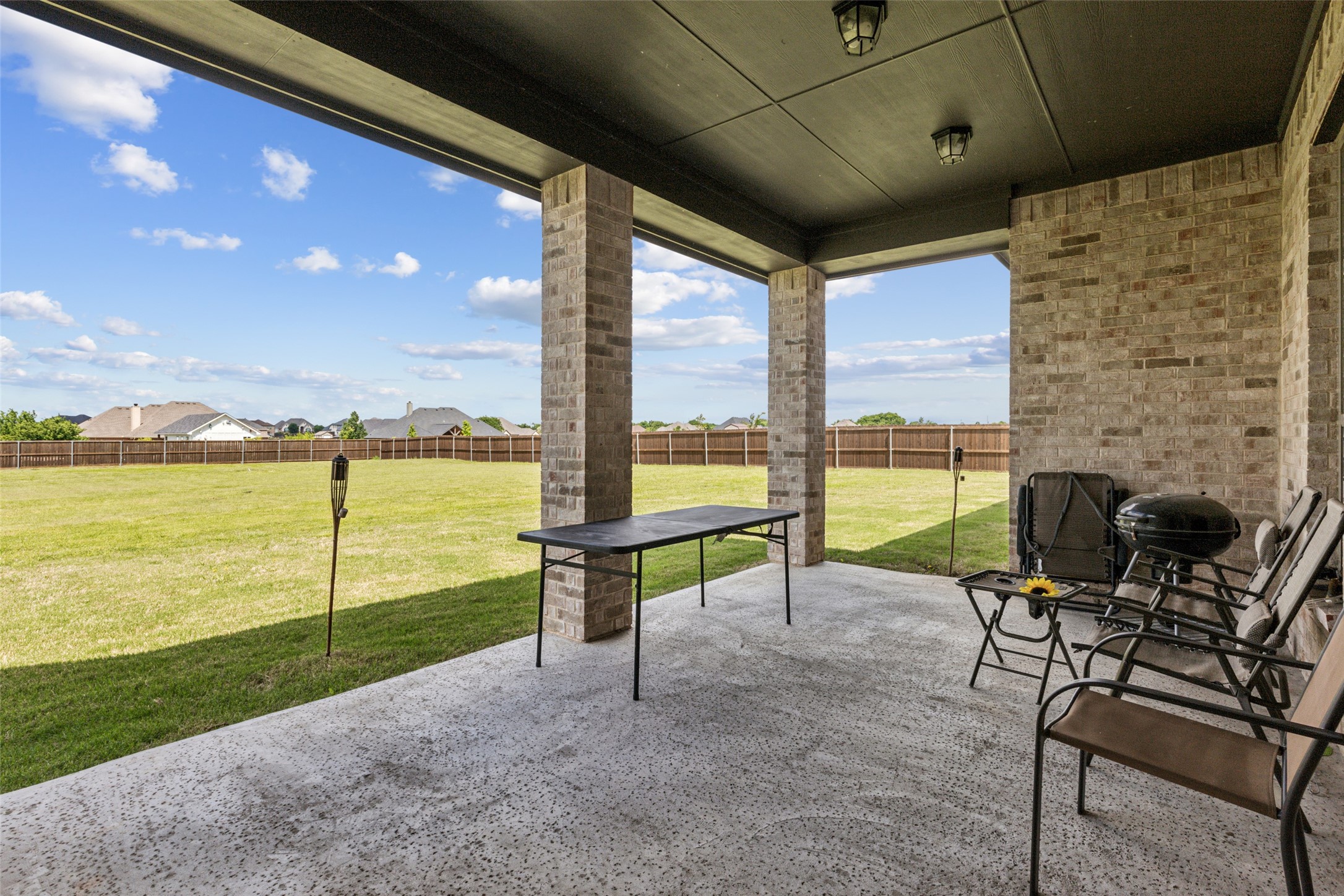 671 Cimarron Meadows Drive Waxahachie TX 75167