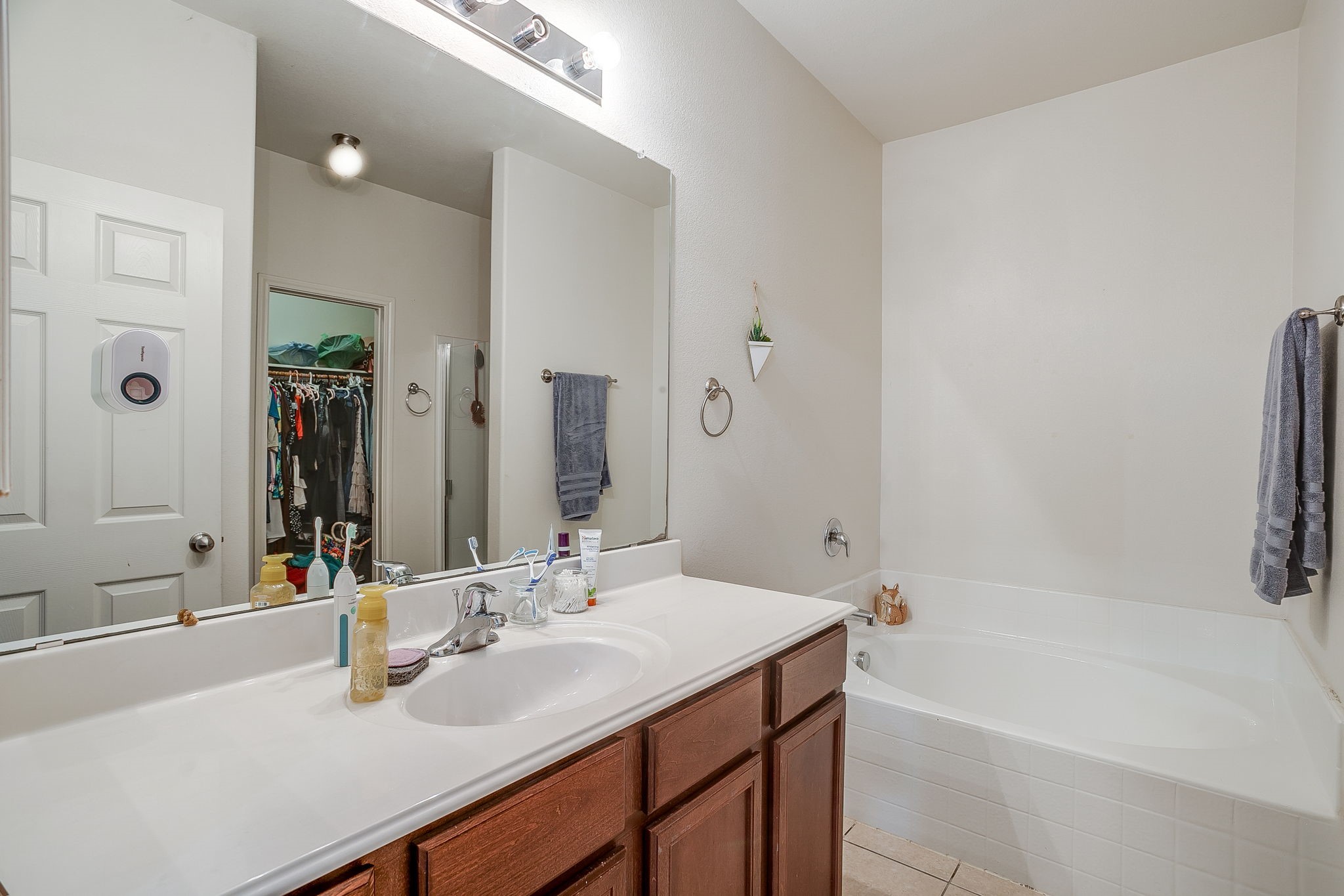 513 Bailer Drive Crowley TX 76036