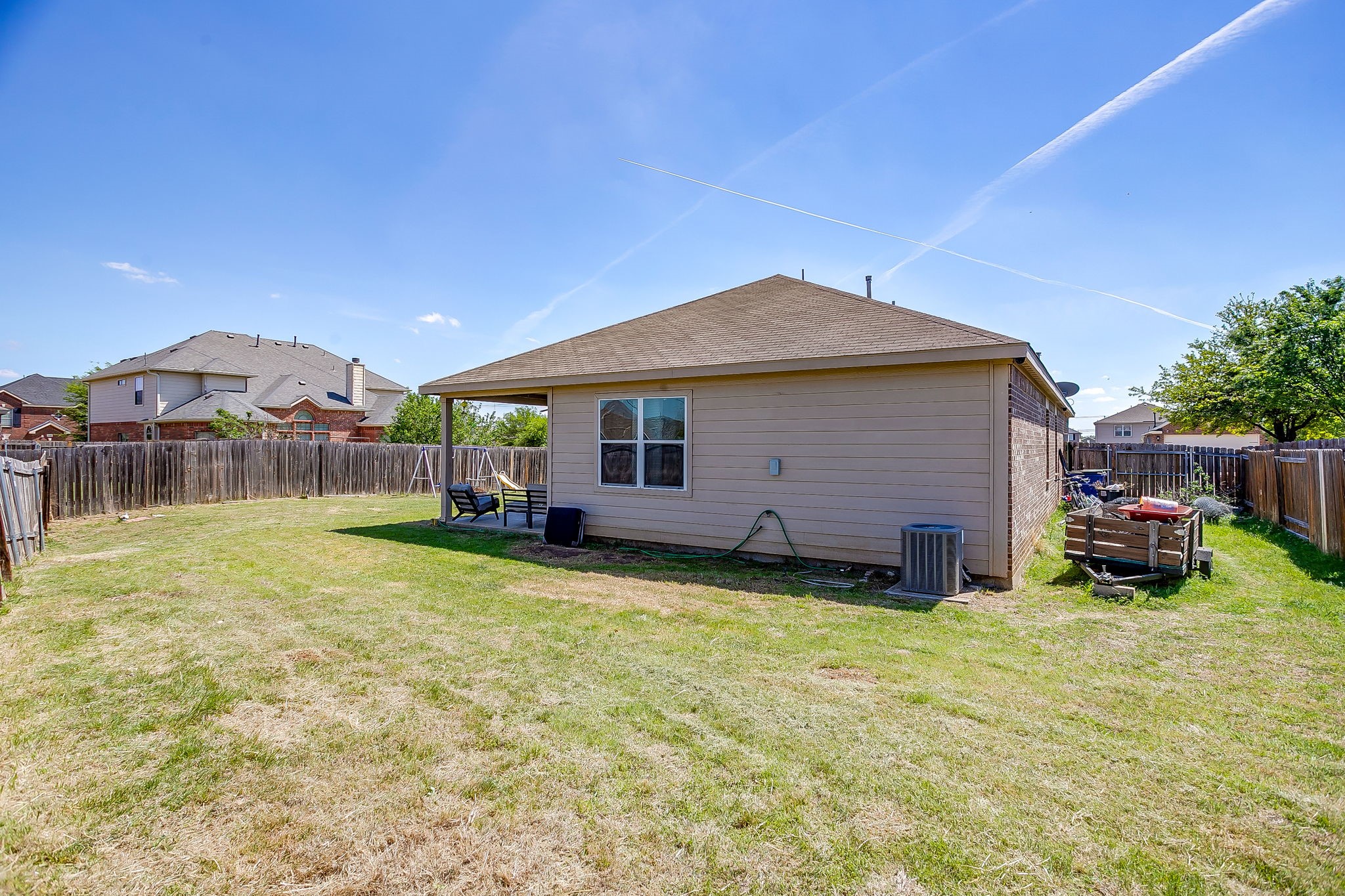 513 Bailer Drive Crowley TX 76036
