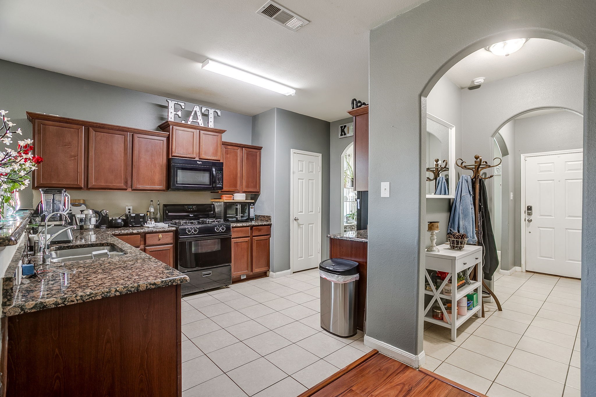 513 Bailer Drive Crowley TX 76036