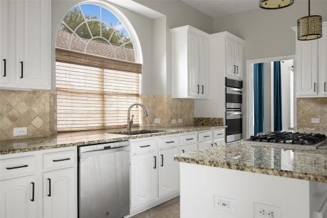 101 Edinburgh Court Highland Village TX 75077