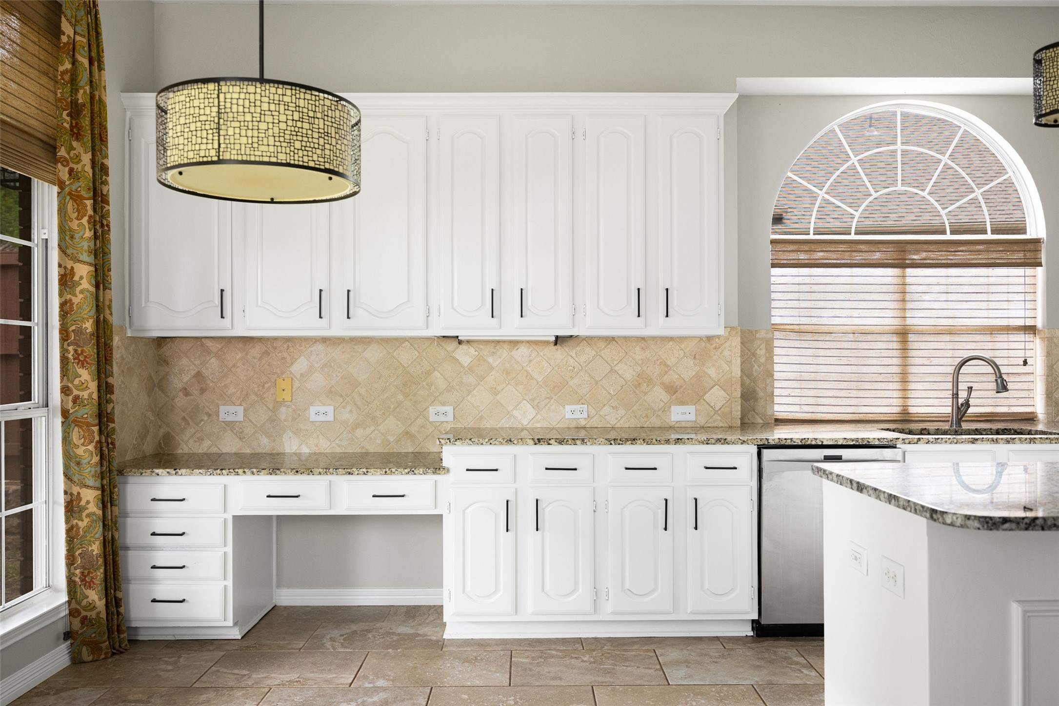 101 Edinburgh Court Highland Village TX 75077