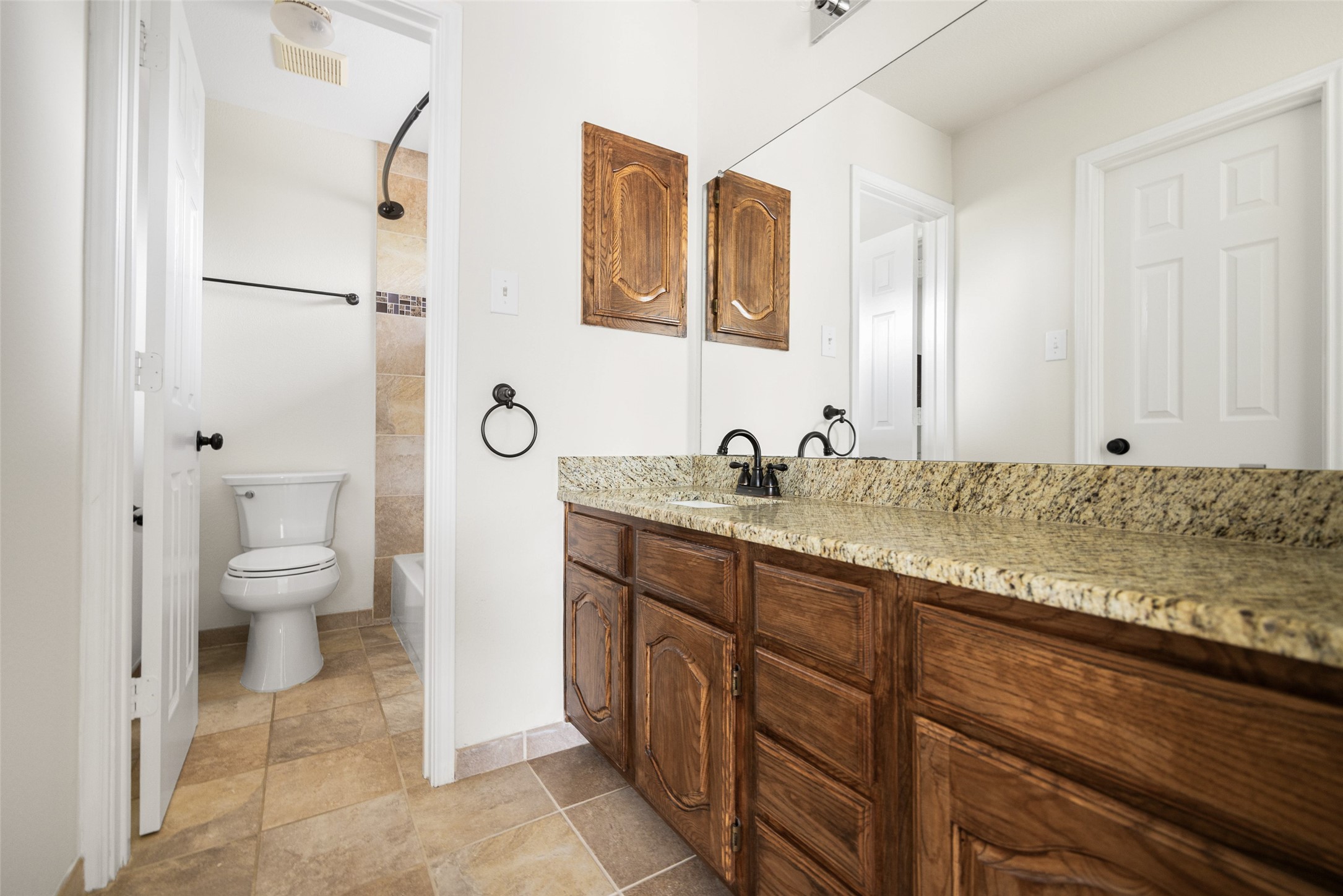 101 Edinburgh Court Highland Village TX 75077