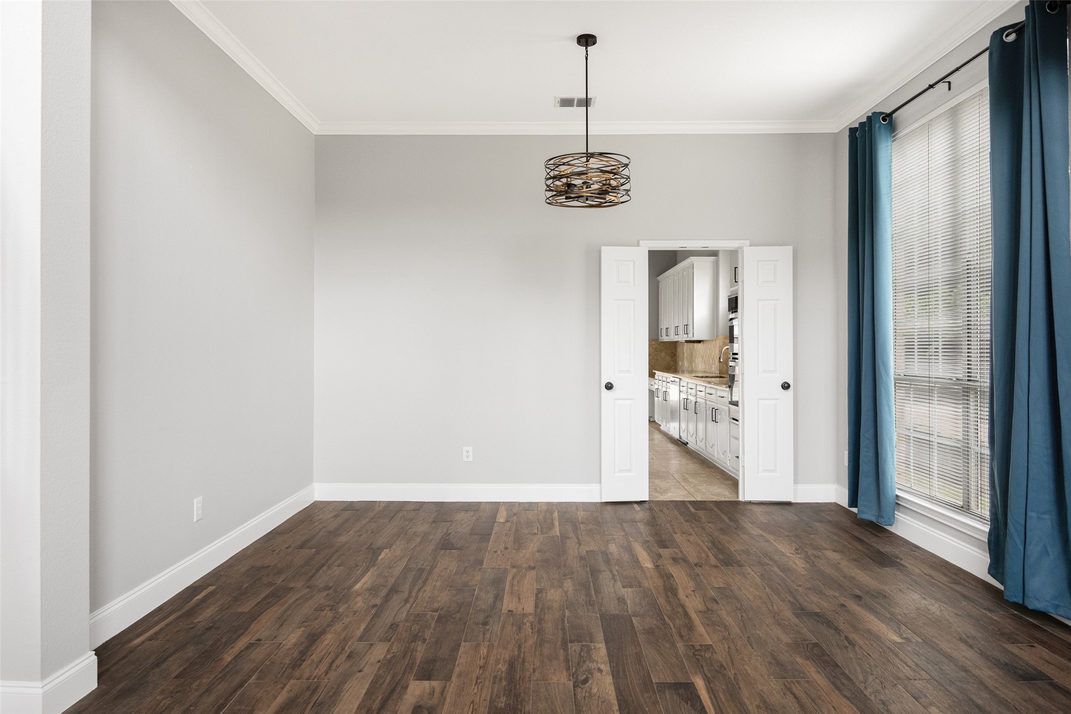 101 Edinburgh Court Highland Village TX 75077