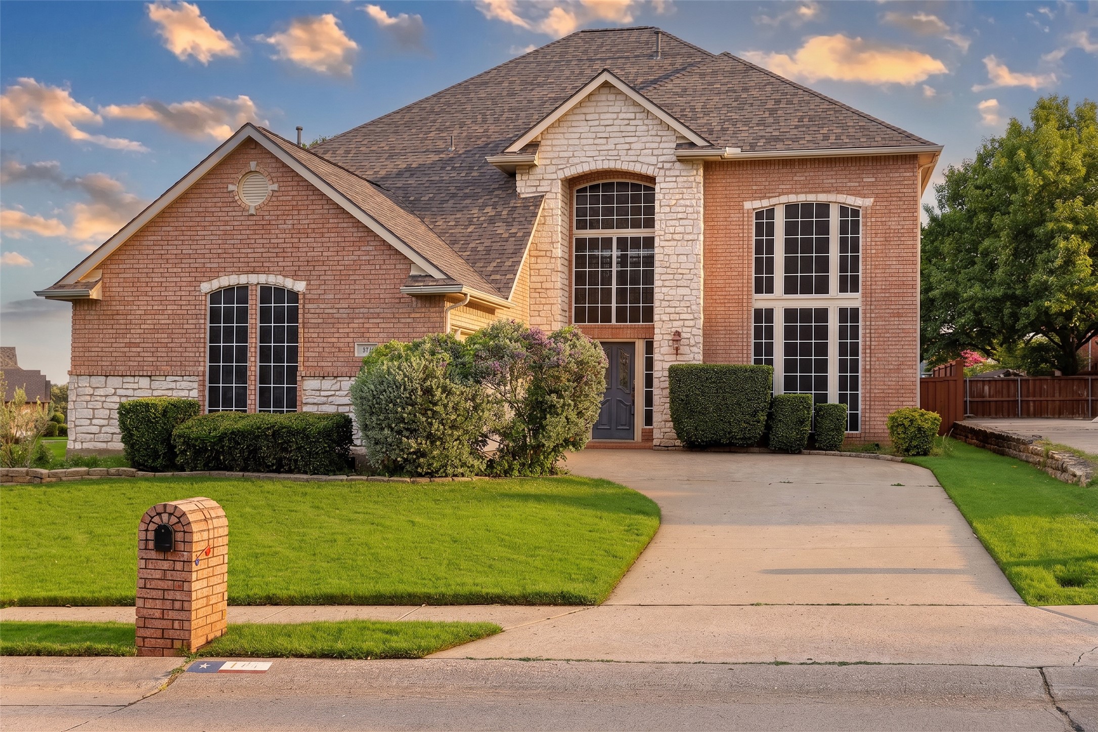 101 Edinburgh Court Highland Village TX 75077