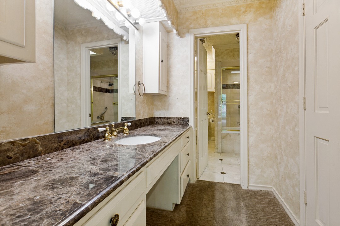 7026 Dartbrook Drive Dallas TX 75254