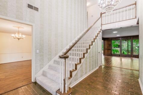 7026 Dartbrook Drive Dallas TX 75254