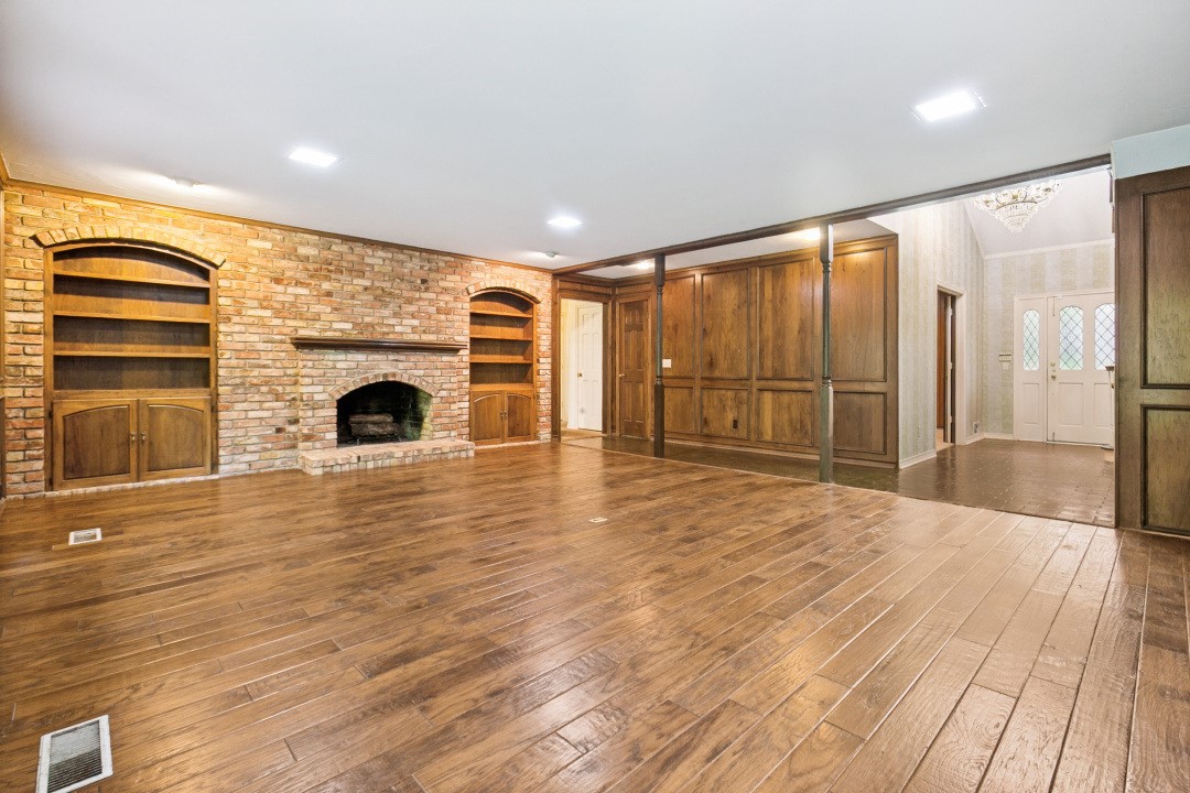 7026 Dartbrook Drive Dallas TX 75254