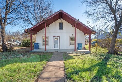 801 W 8th Street Cisco TX 76437