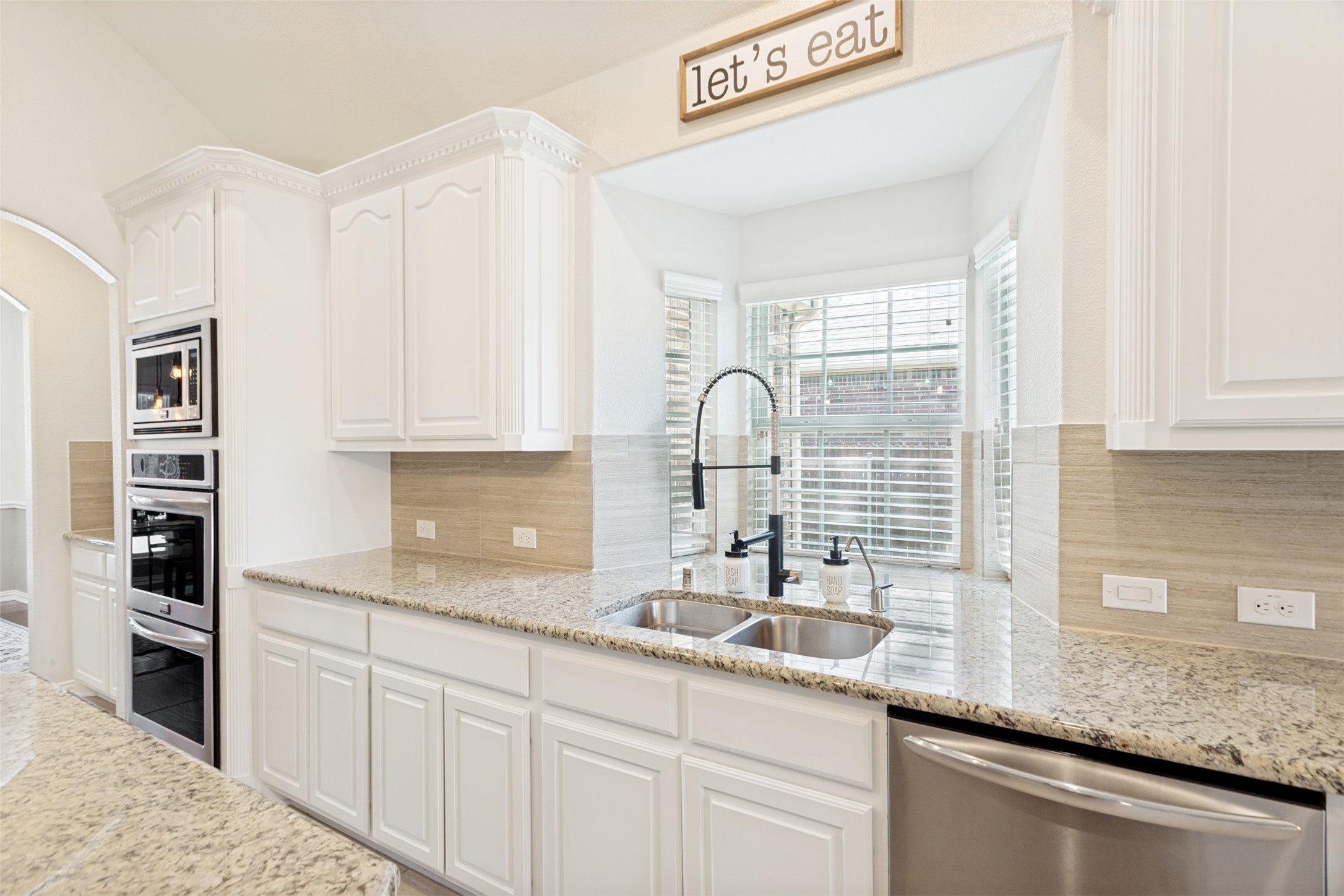 4503 Georgiana Lane Mansfield TX 76063