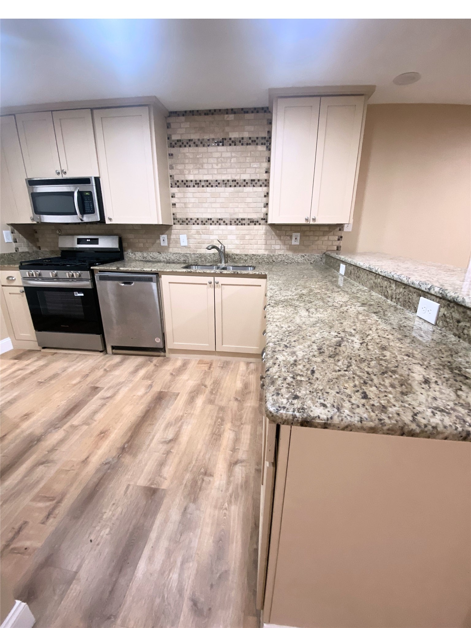 12156 Dandridge Drive Dallas TX 75243