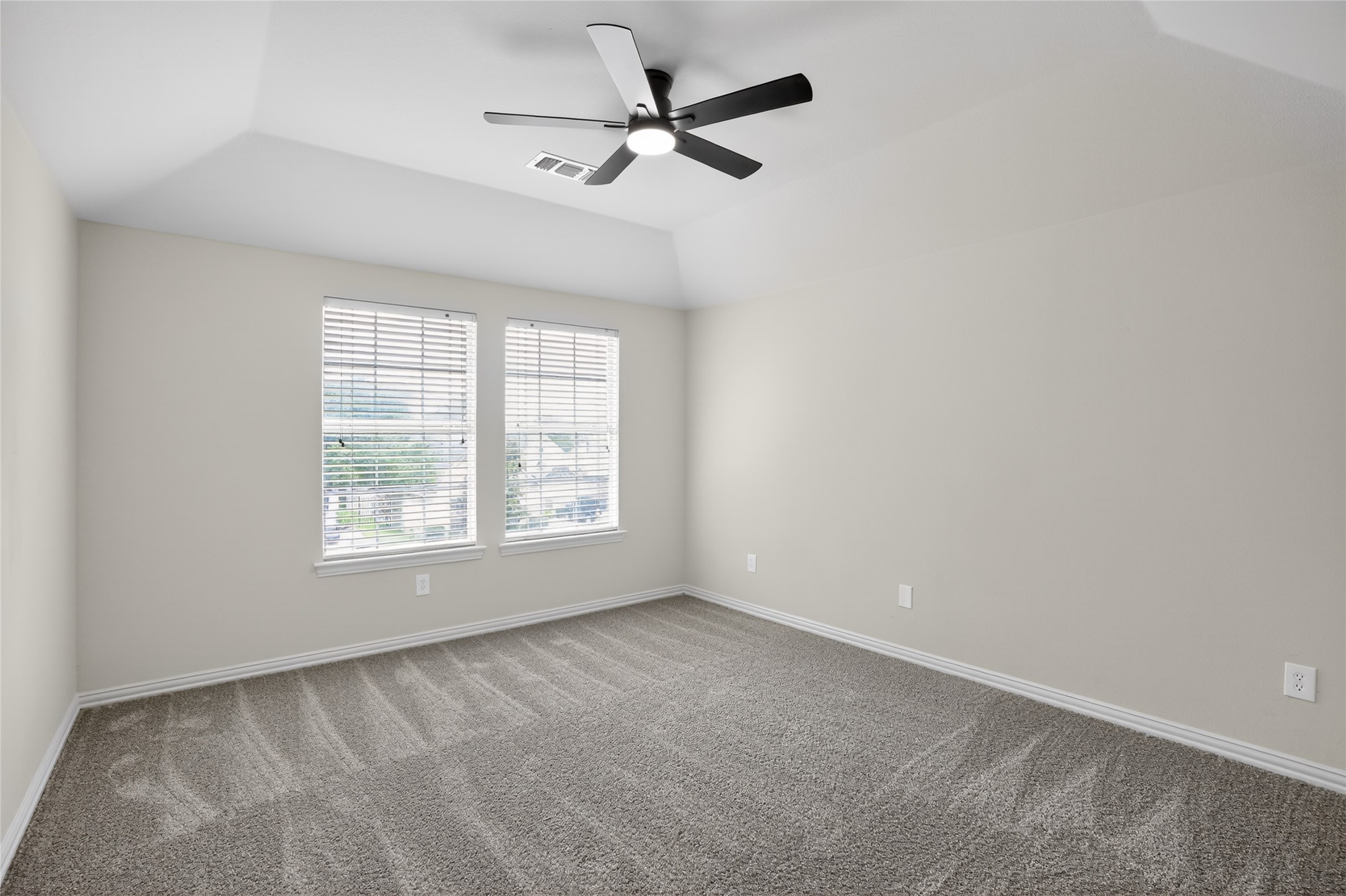 909 Saint Andrews Place Desoto TX 75115