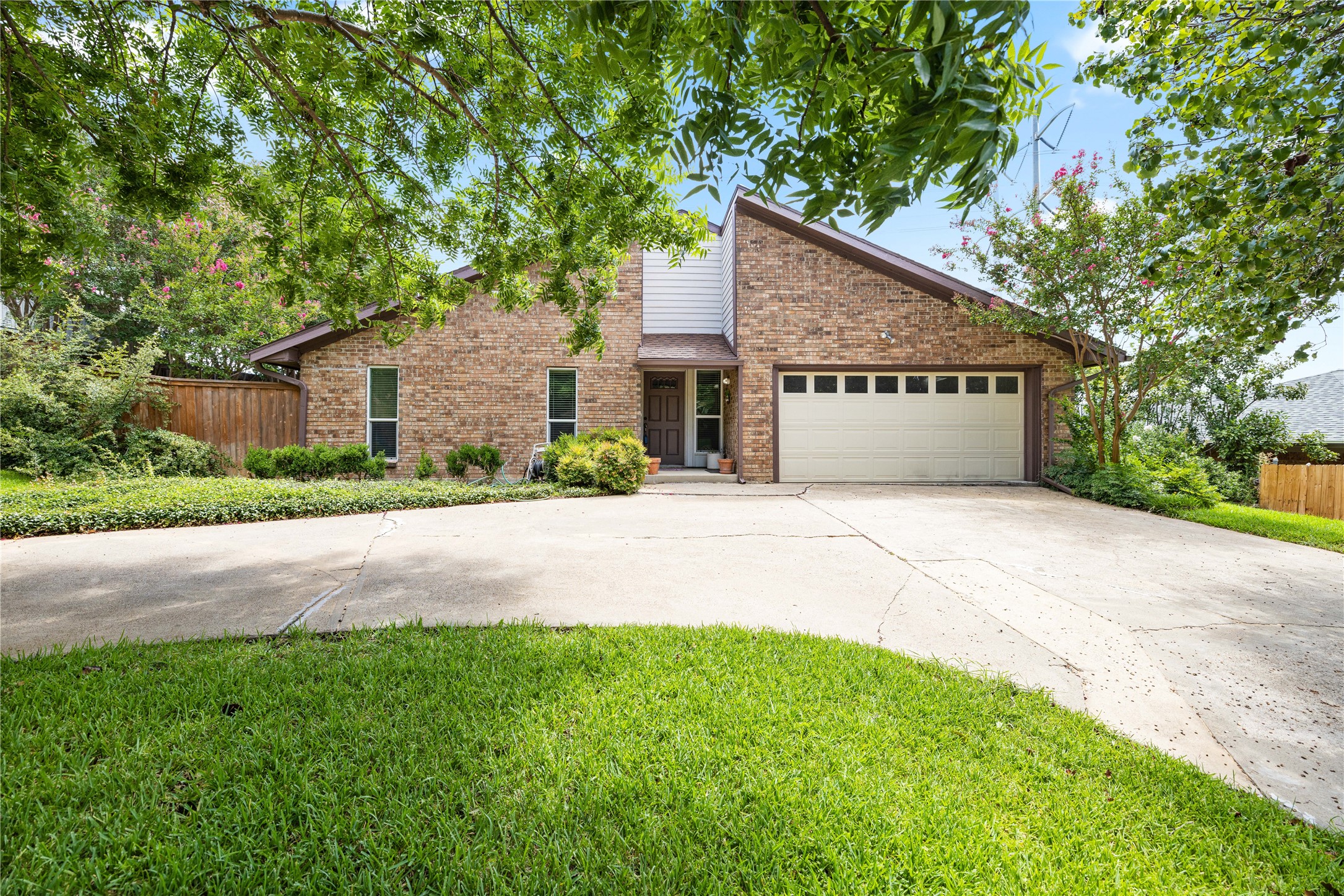 1810 E Terrace Street Grand Prairie TX 75050