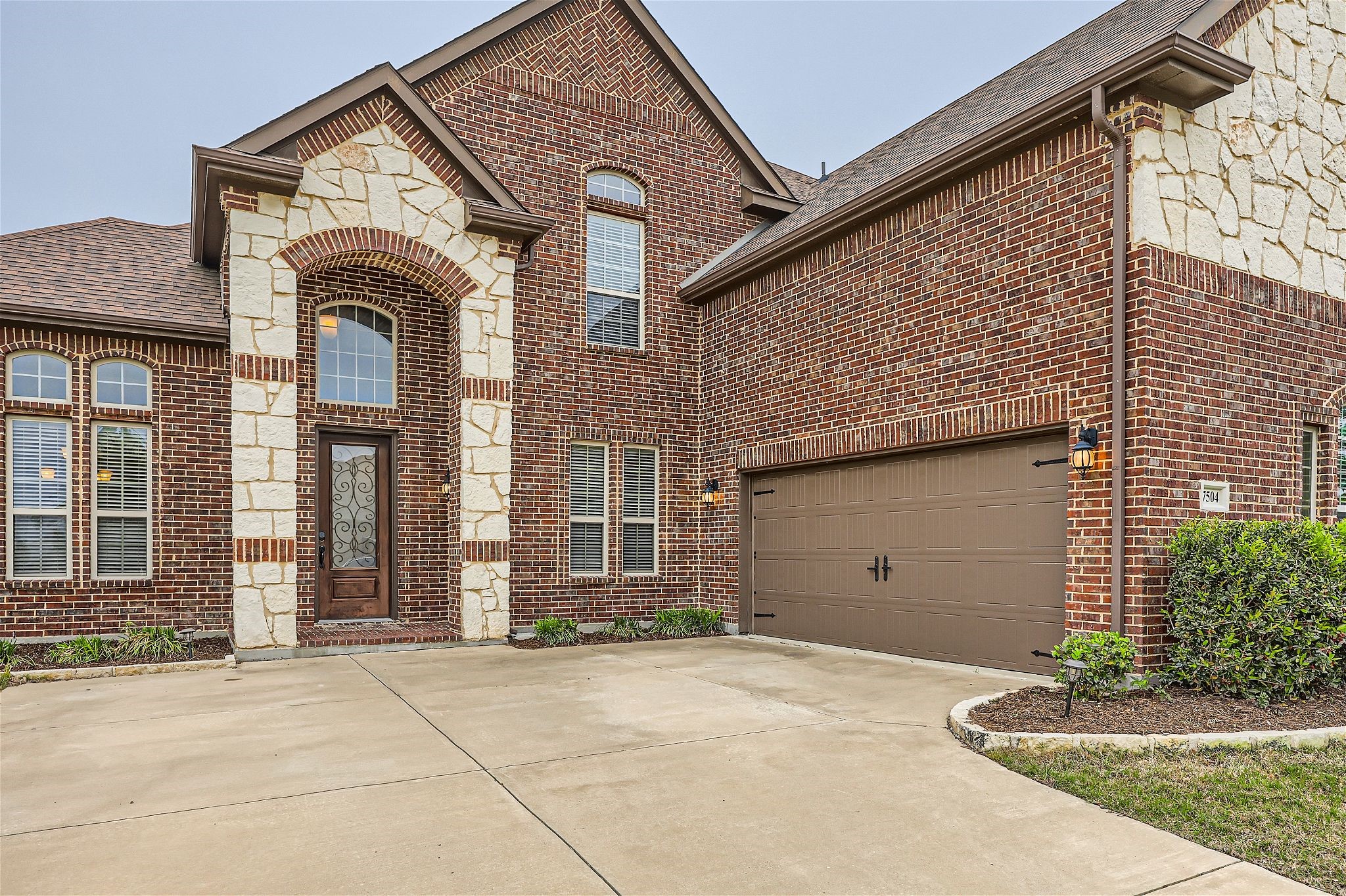 7504 Tahoe Drive Grand Prairie TX 75054