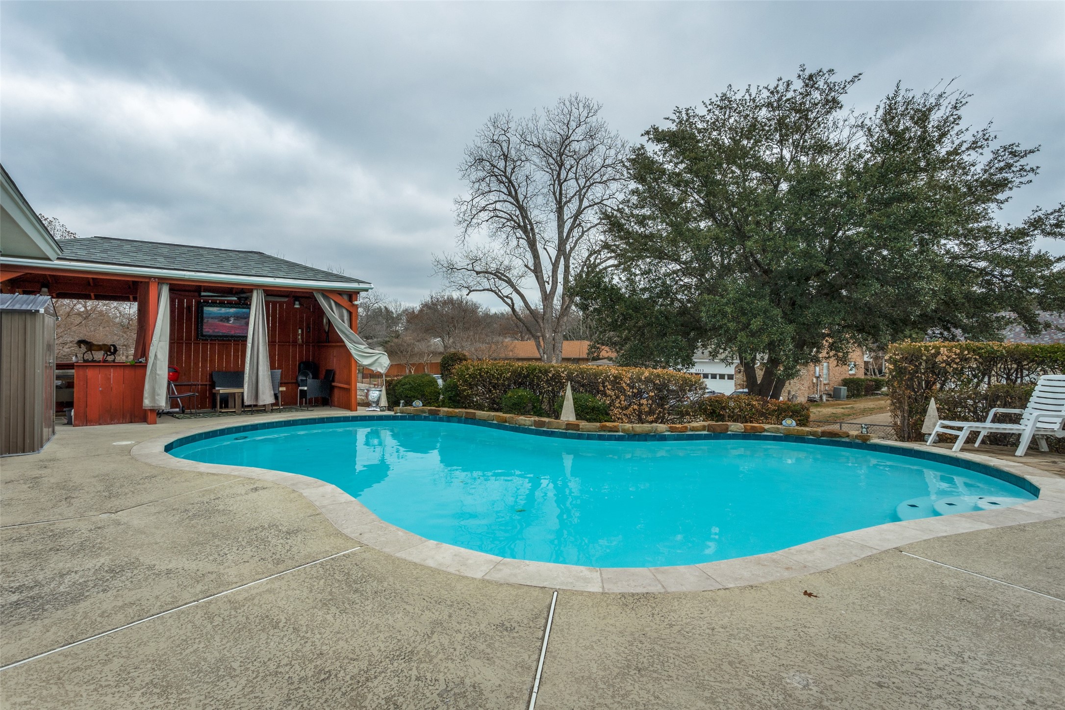 1310 Willow Way Garland TX 75043