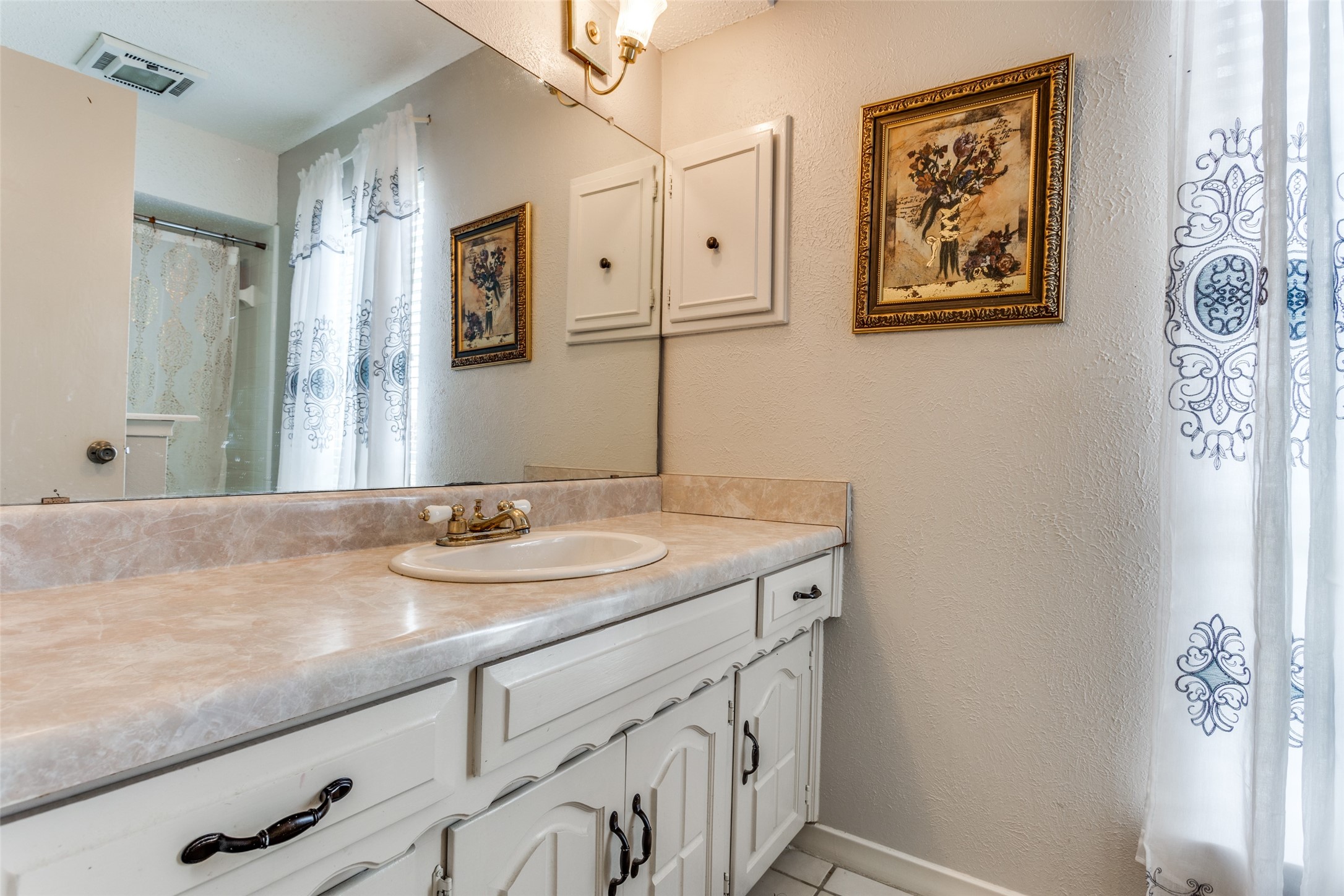 1310 Willow Way Garland TX 75043