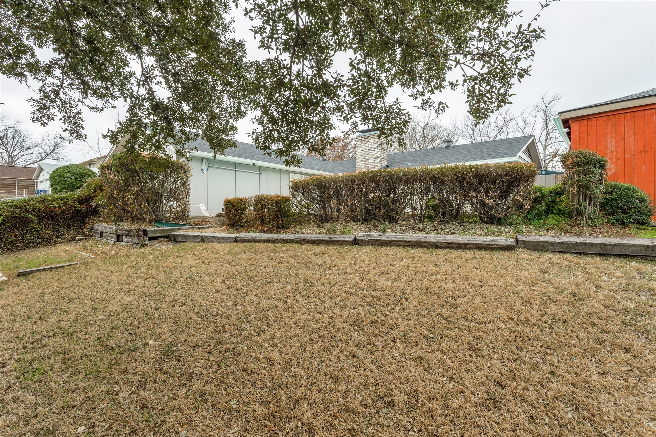 1310 Willow Way Garland TX 75043