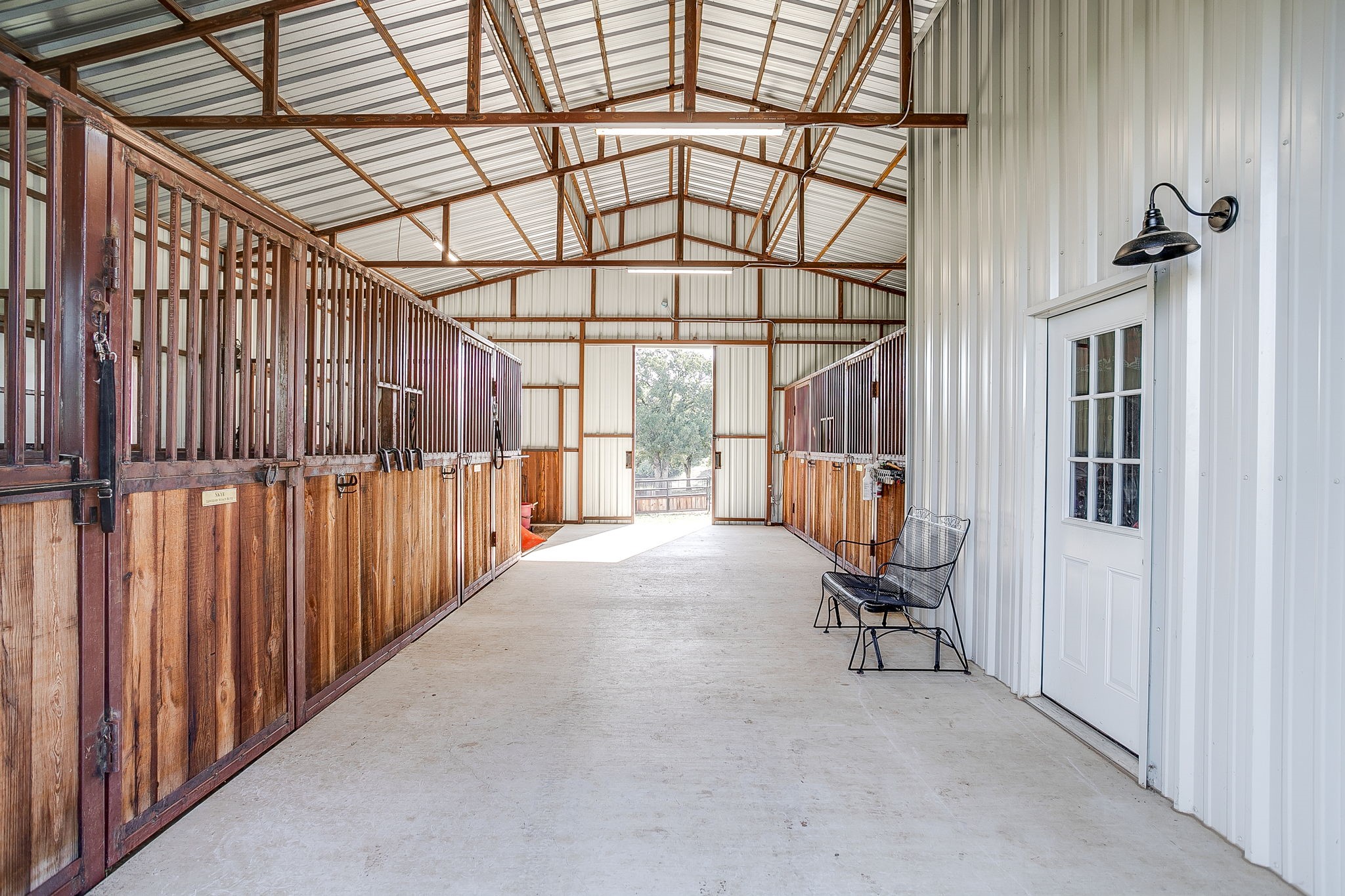 629 County Road 3250 Decatur TX 76234
