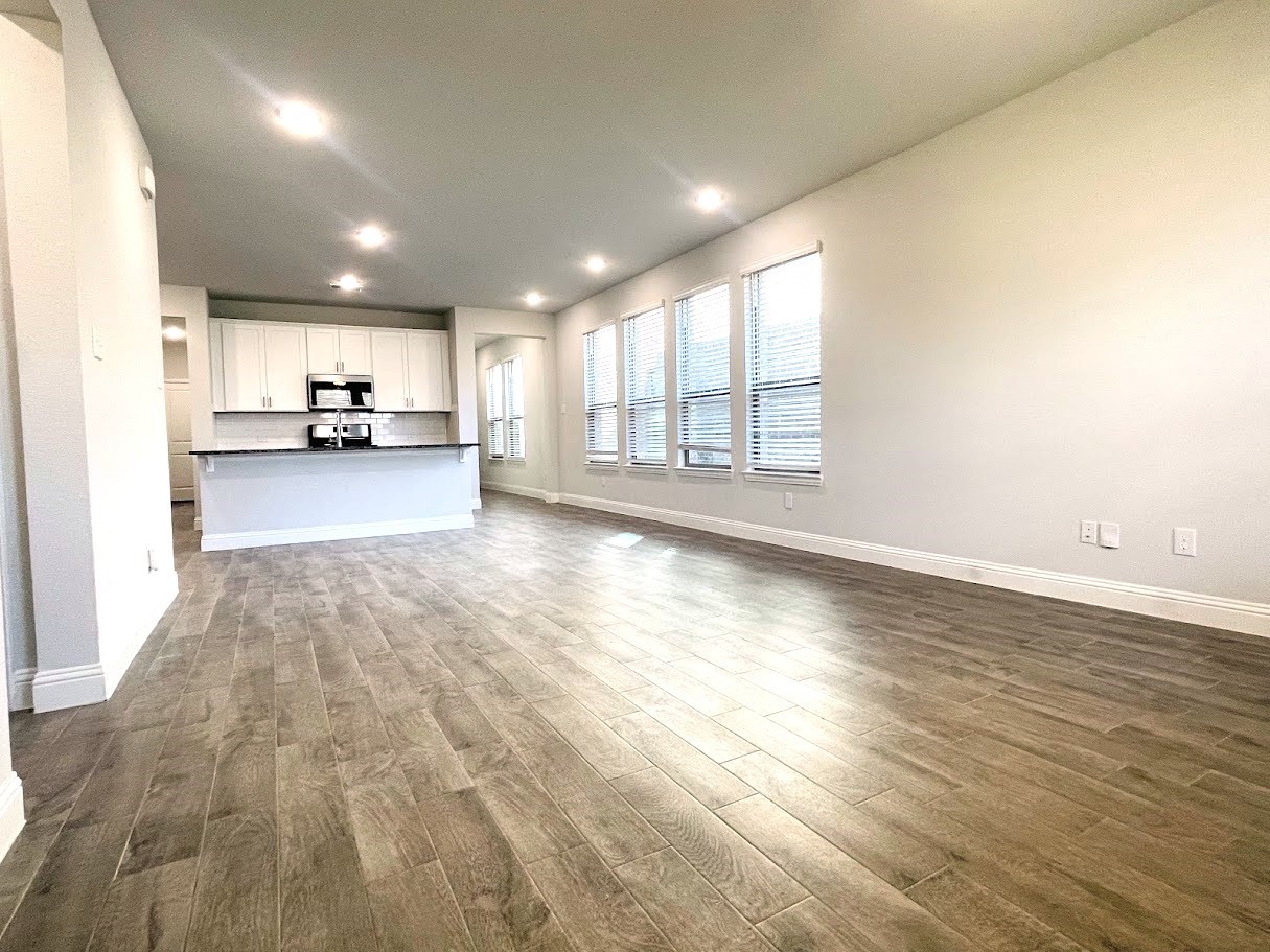 1052 Spofford Drive Forney TX 75126