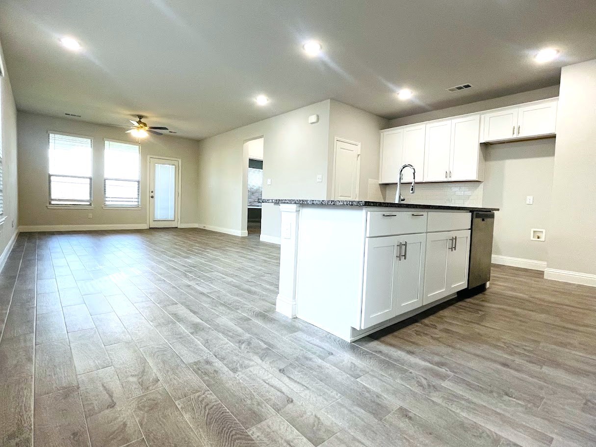 1052 Spofford Drive Forney TX 75126