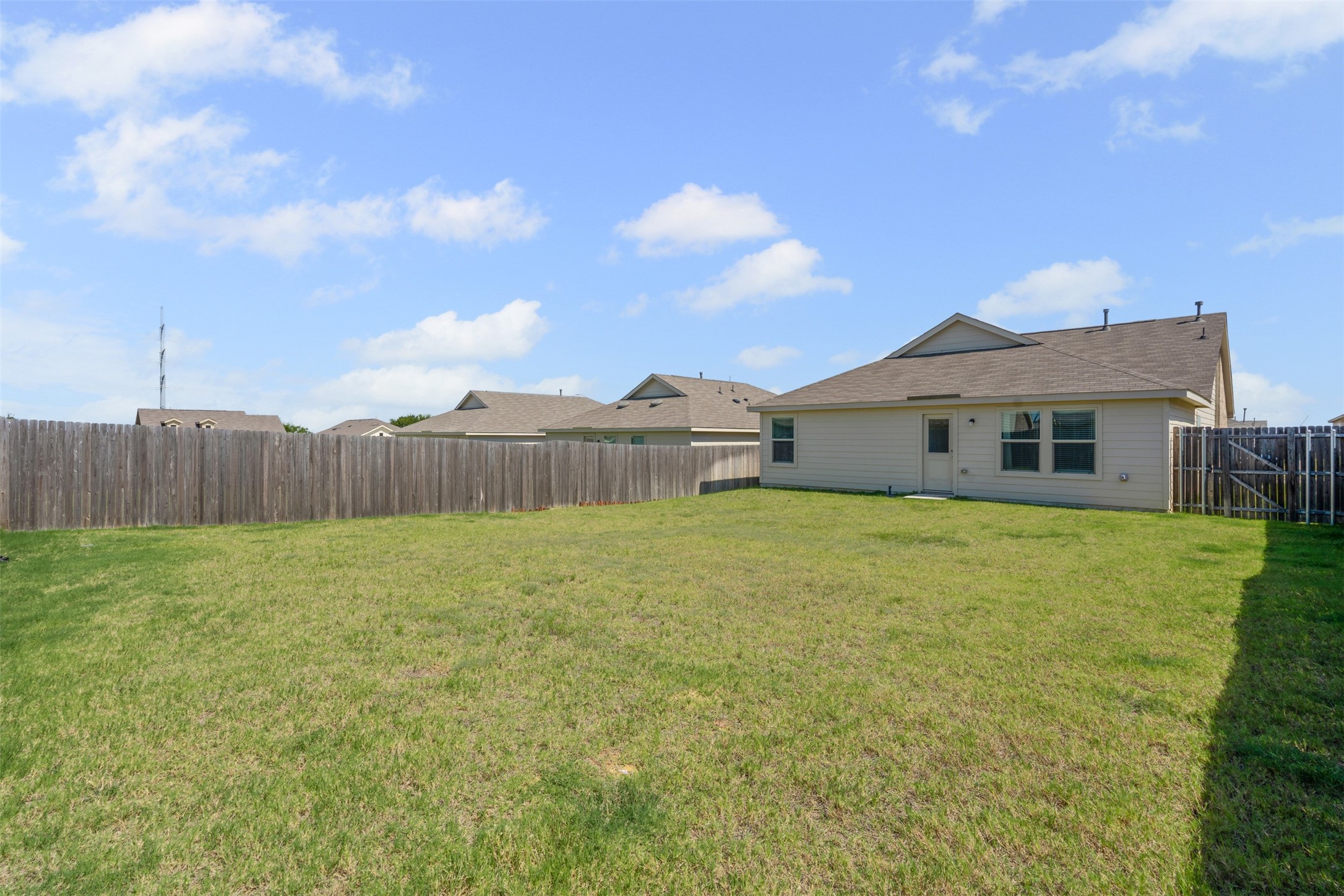 8308 High Robin Avenue Fort Worth TX 76123