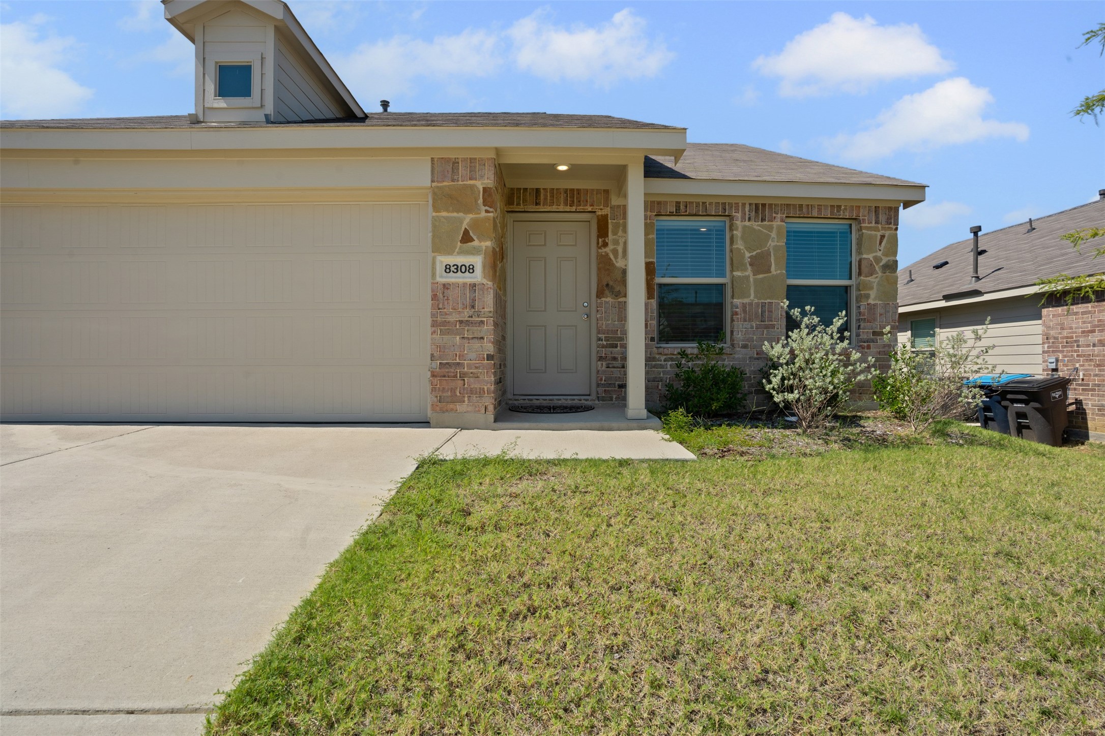 8308 High Robin Avenue Fort Worth TX 76123