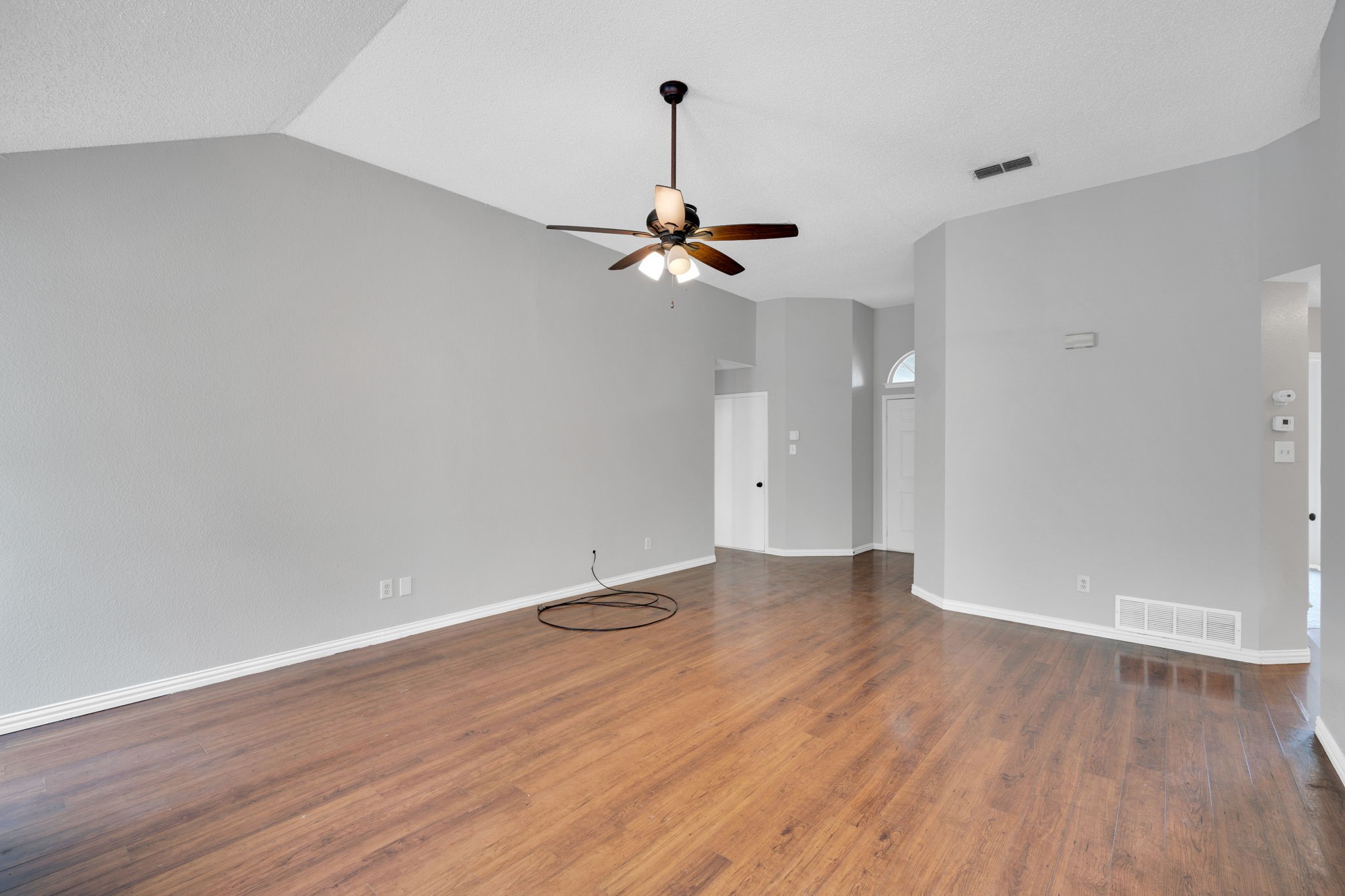 5301 Rio Bravo Drive Arlington TX 76017