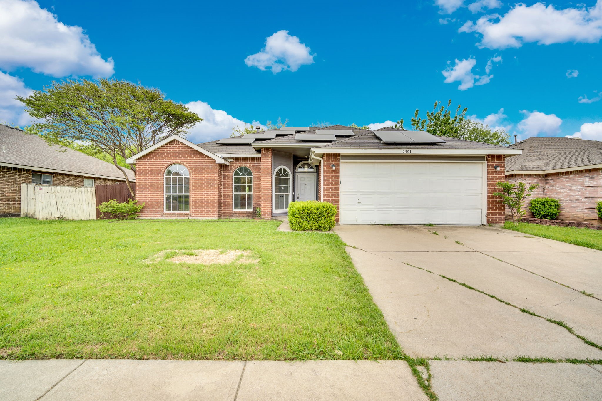 5301 Rio Bravo Drive Arlington TX 76017