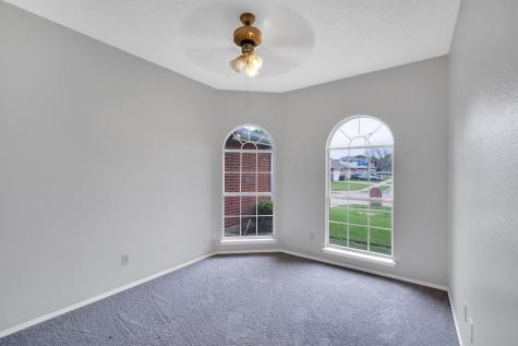 5301 Rio Bravo Drive Arlington TX 76017